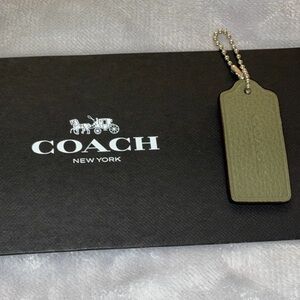Coach Olive Green 2.25” Hang Tag, Pebbled Leather
